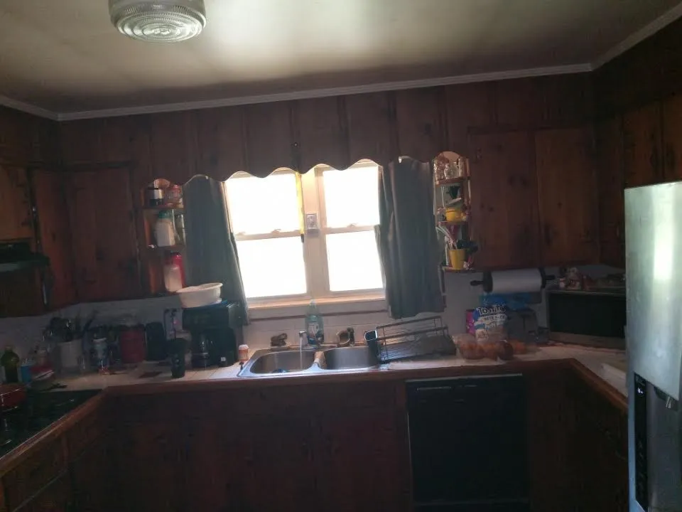 2517 Grays Bend Rd Centerville, TN 37033