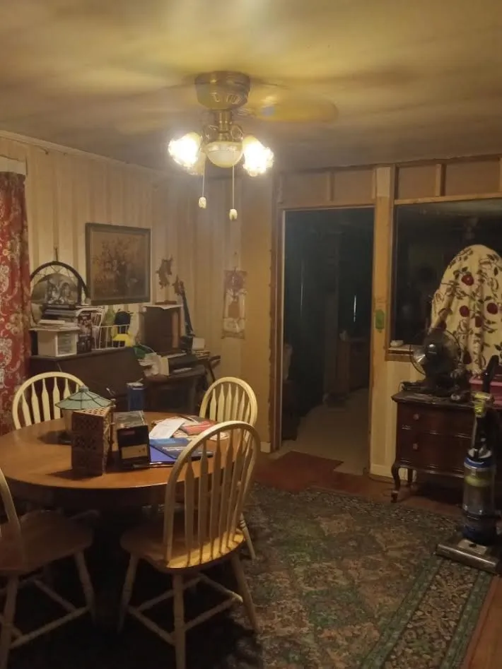 2517 Grays Bend Rd Centerville, TN 37033