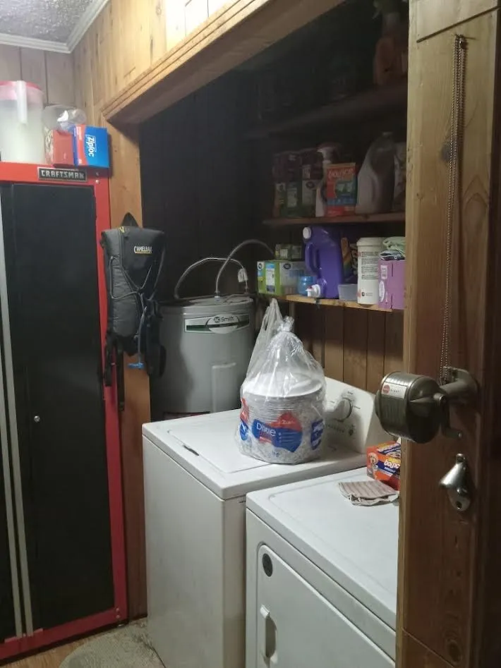 2517 Grays Bend Rd Centerville, TN 37033