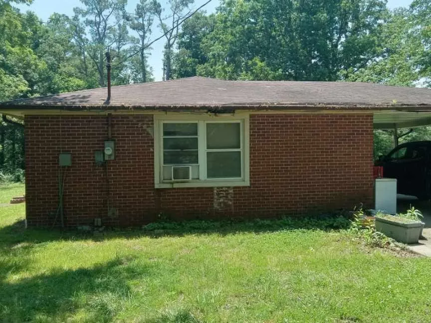 2517 Grays Bend Rd Centerville, TN 37033