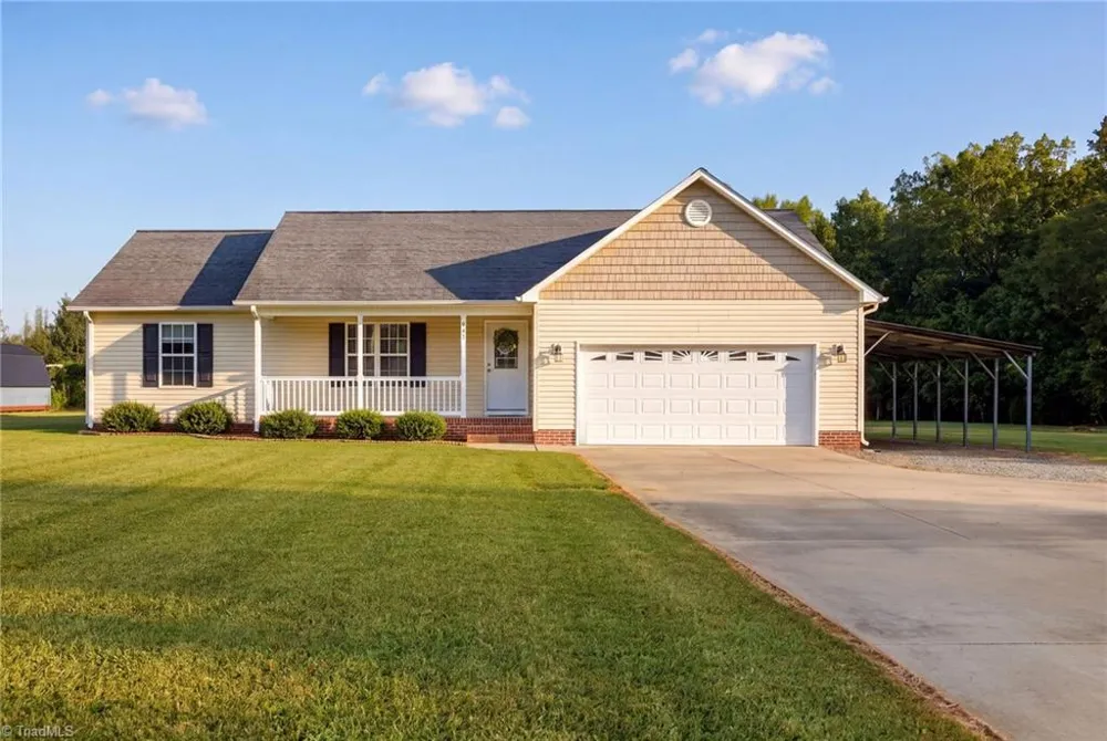 945 Tussey Road Lexington, NC 27295