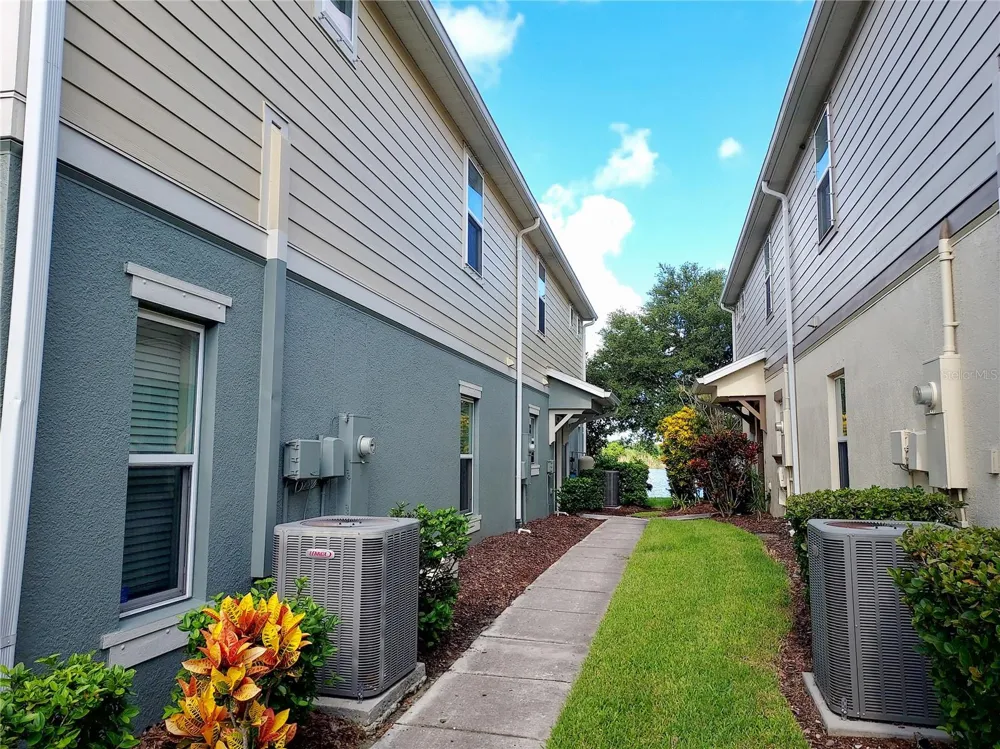 4743 SOMERSET HILL LANE Riverview, FL 33578
