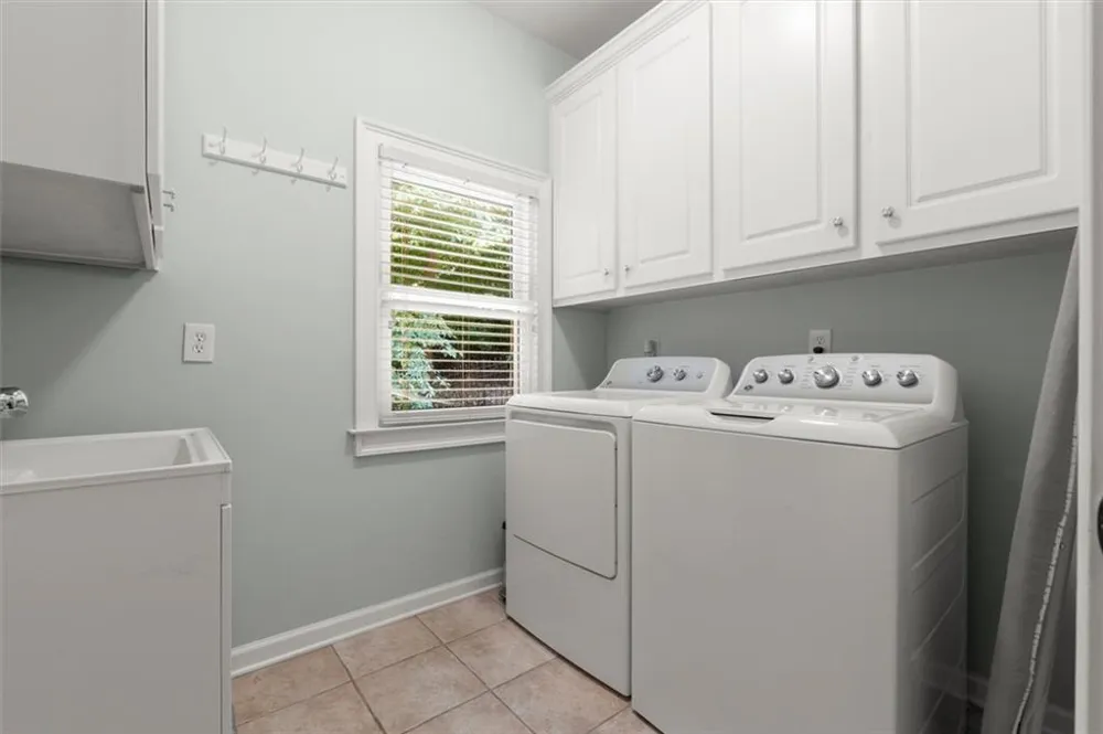101 Bree Lane Canton, GA 30114
