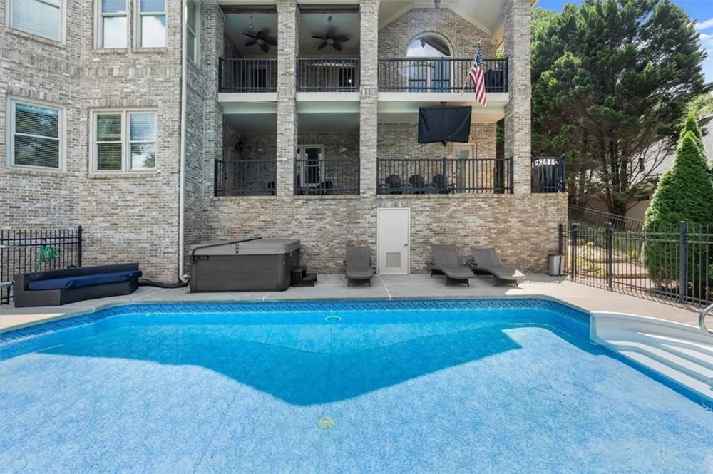 101 Bree Lane Canton, GA 30114