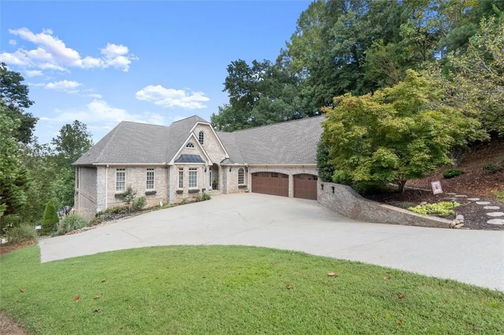 101 Bree Lane Canton, GA 30114