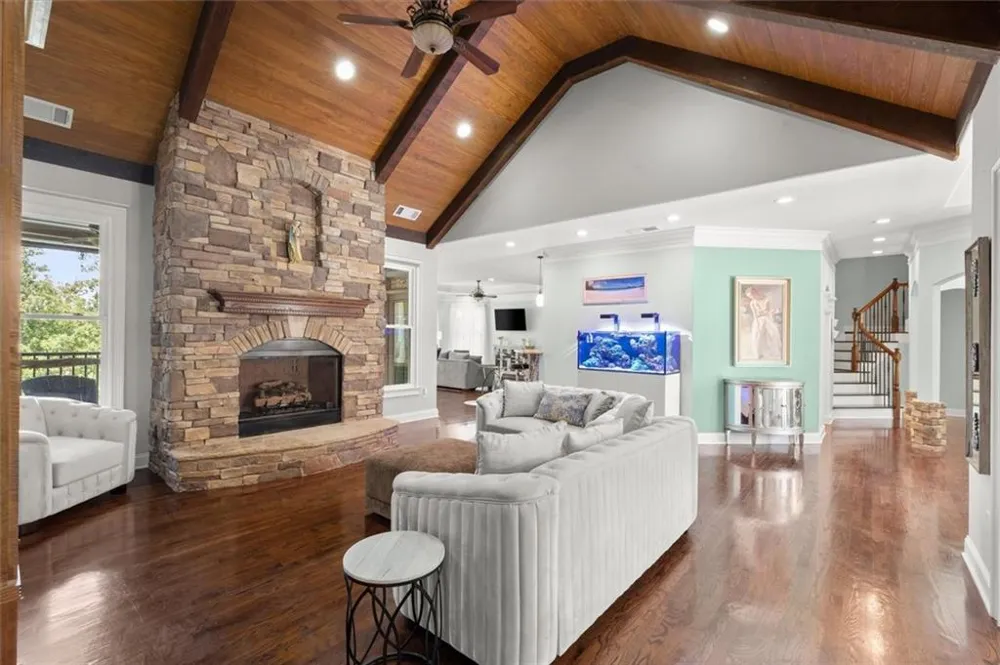101 Bree Lane Canton, GA 30114