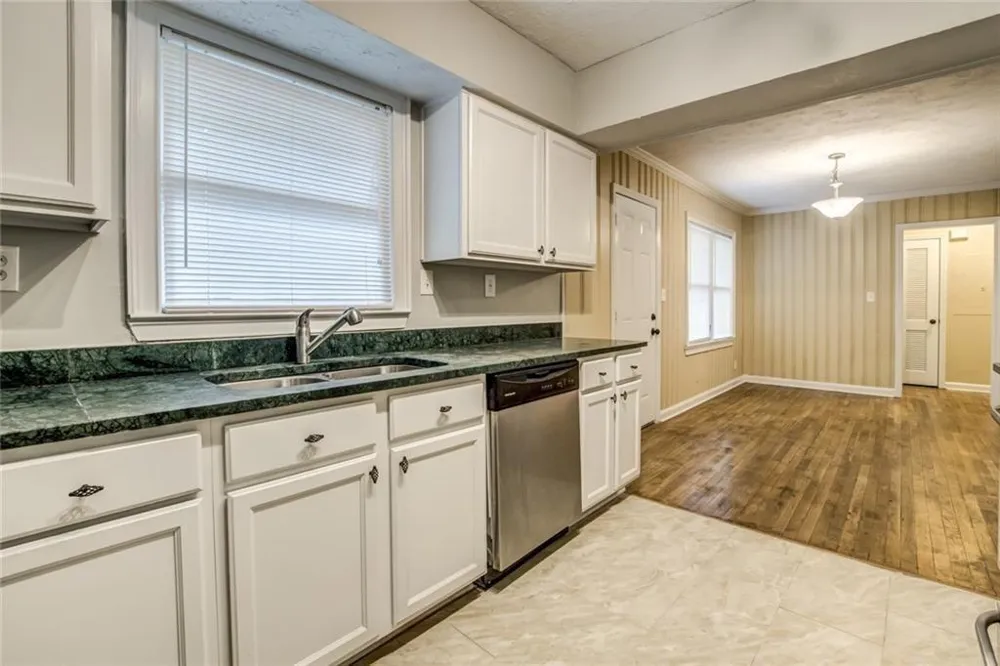 2987 Belvedere Lane Decatur, GA 30032