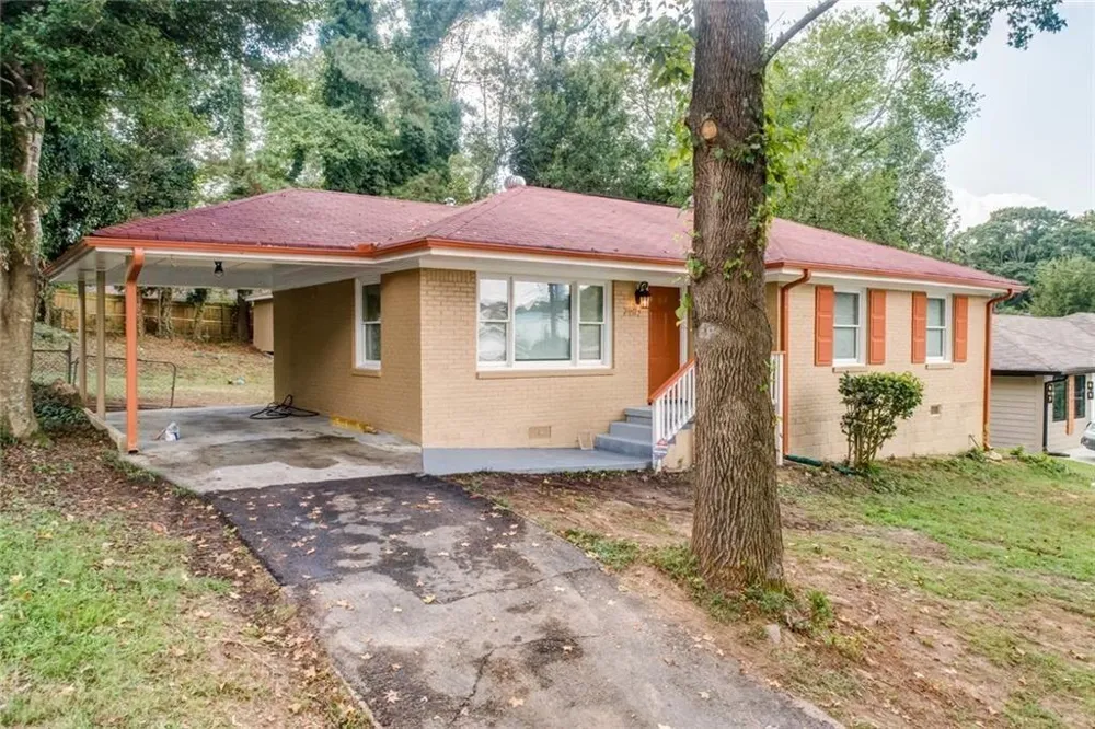 2987 Belvedere Lane Decatur, GA 30032