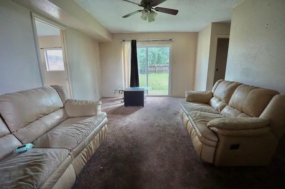 110 Almond Drive Lake Jackson, TX 77566