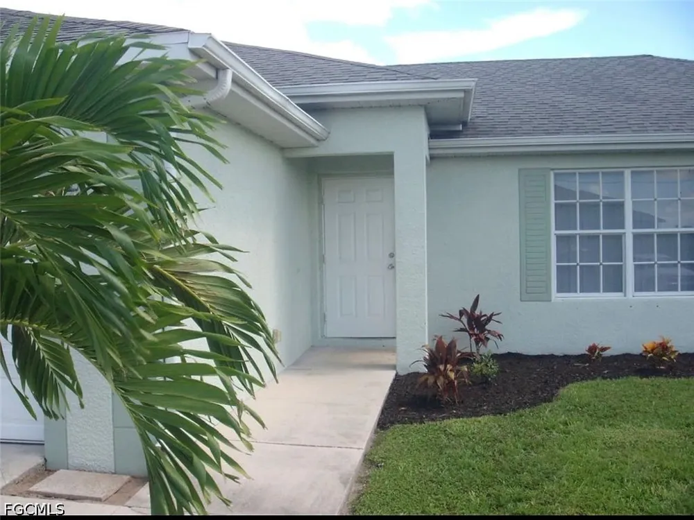 NE 15th Terrace Cape Coral, FL 33909