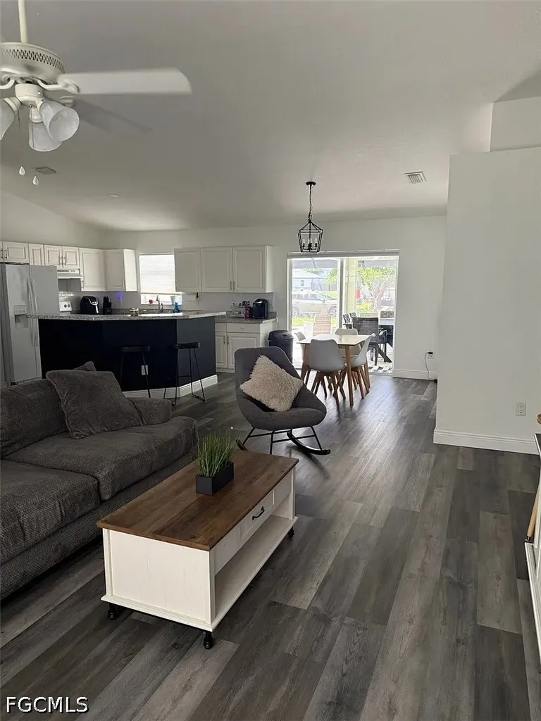 NE 15th Terrace Cape Coral, FL 33909
