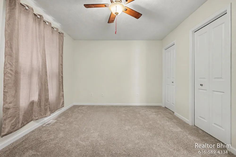3689 Maple Hurst Drive SE Kentwood, MI 49512