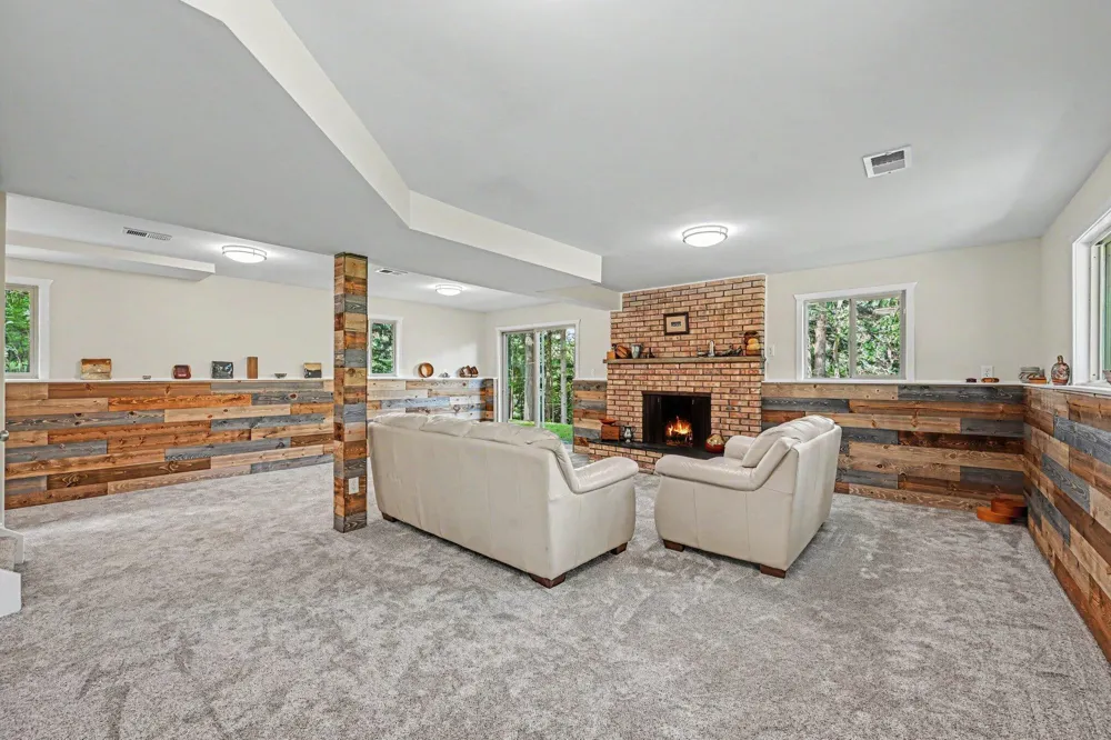 6970 Munger Road Ypsilanti, MI 48197