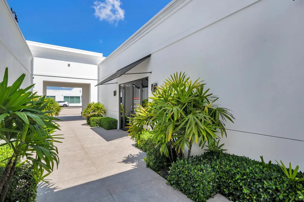 6500 S Dixie Highway #A West Palm Beach, FL 33405