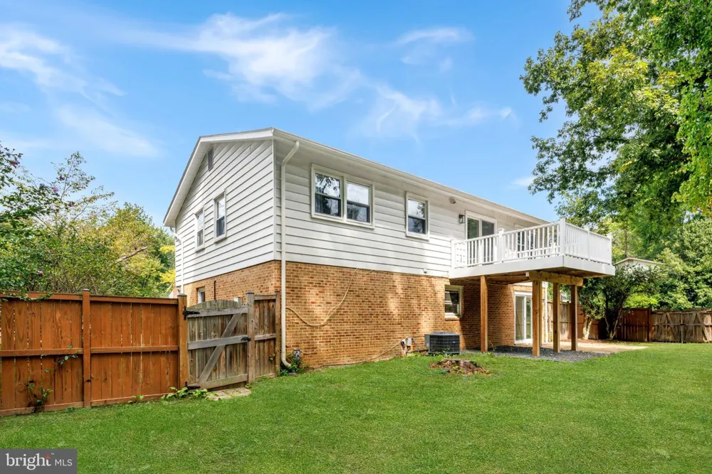 7223 ASHVIEW DRIVE Springfield, VA 22153