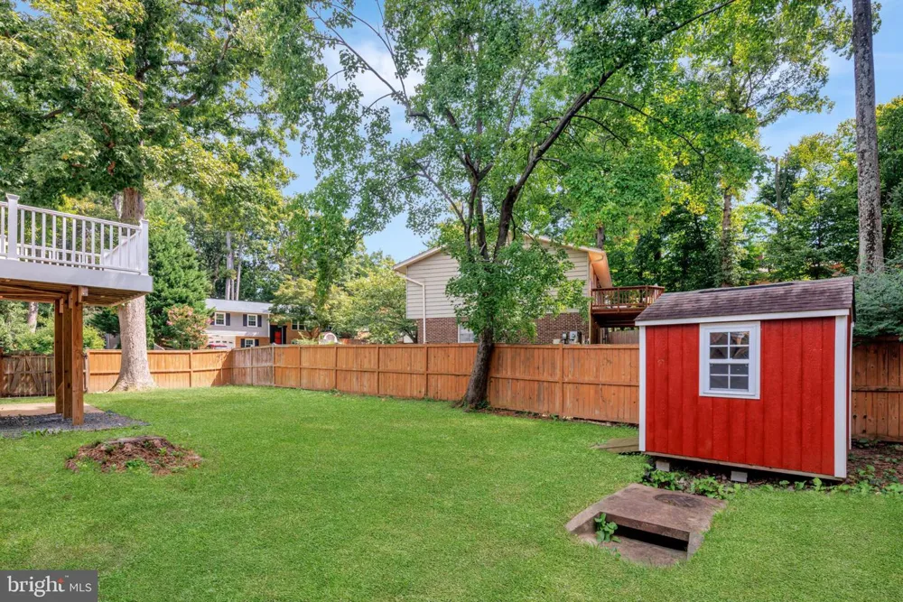 7223 ASHVIEW DRIVE Springfield, VA 22153