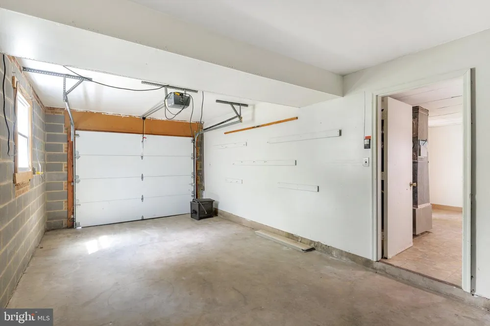 7223 ASHVIEW DRIVE Springfield, VA 22153