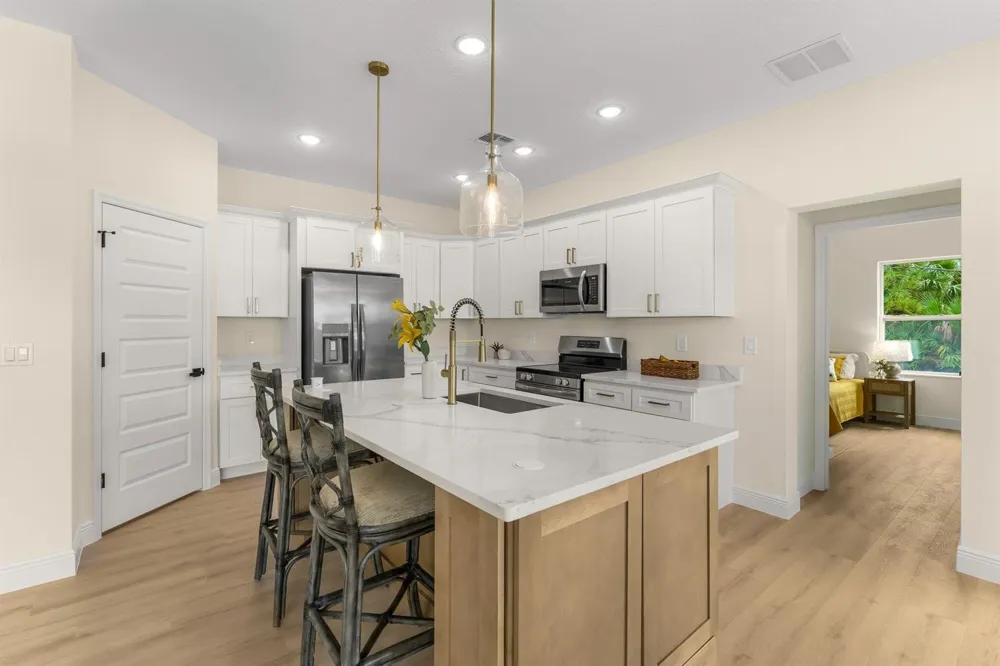 8116 100TH COURT Vero Beach, FL 32967