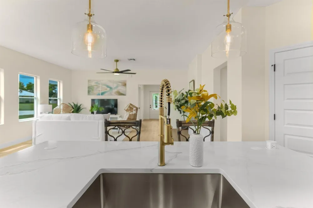 8116 100TH COURT Vero Beach, FL 32967