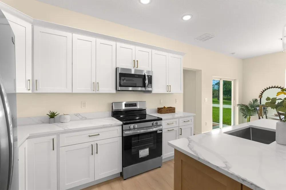 8116 100TH COURT Vero Beach, FL 32967