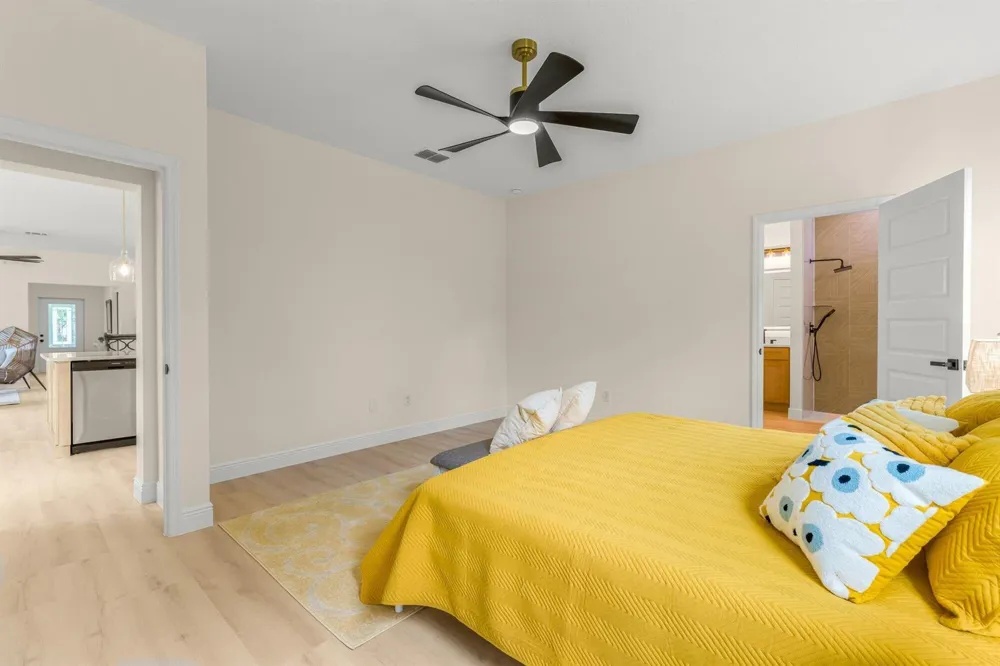 8116 100TH COURT Vero Beach, FL 32967