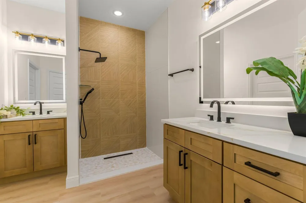 8116 100TH COURT Vero Beach, FL 32967