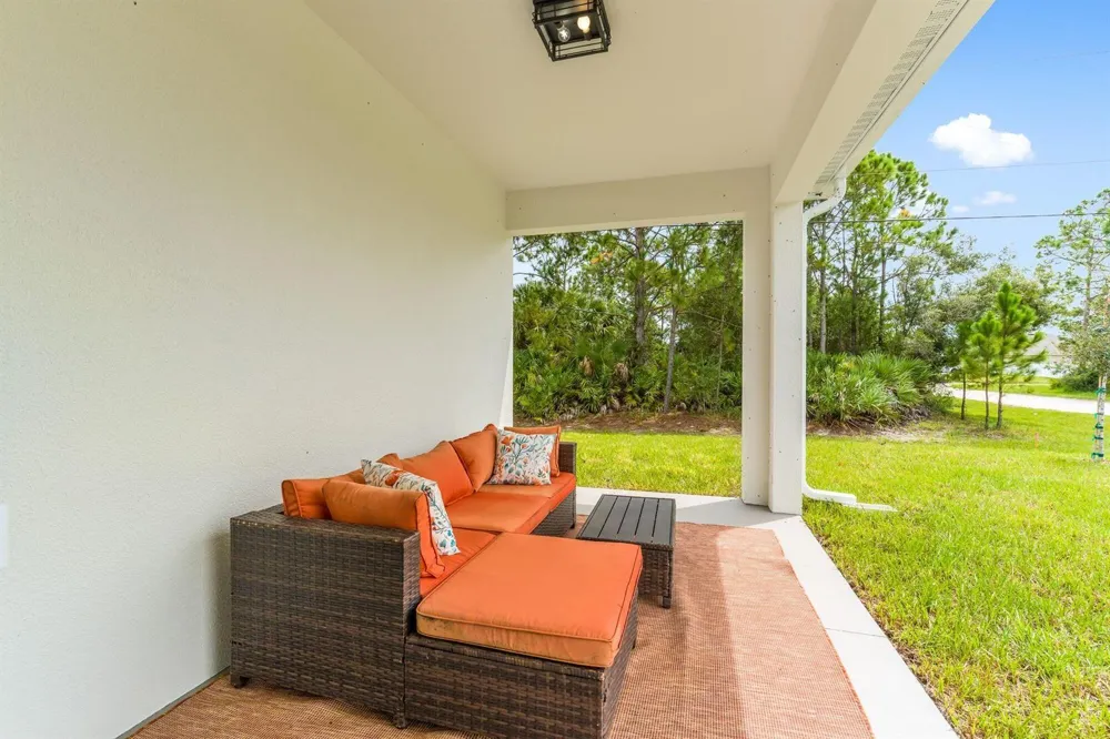 8116 100TH COURT Vero Beach, FL 32967