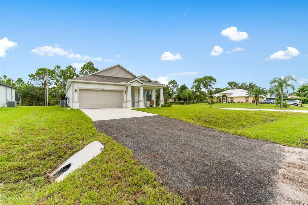 8116 100TH COURT Vero Beach, FL 32967
