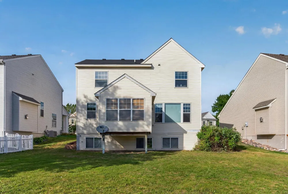 12141 85th Place Maple Grove, MN 55369