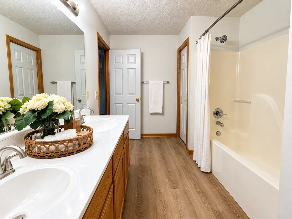 12141 85th Place Maple Grove, MN 55369