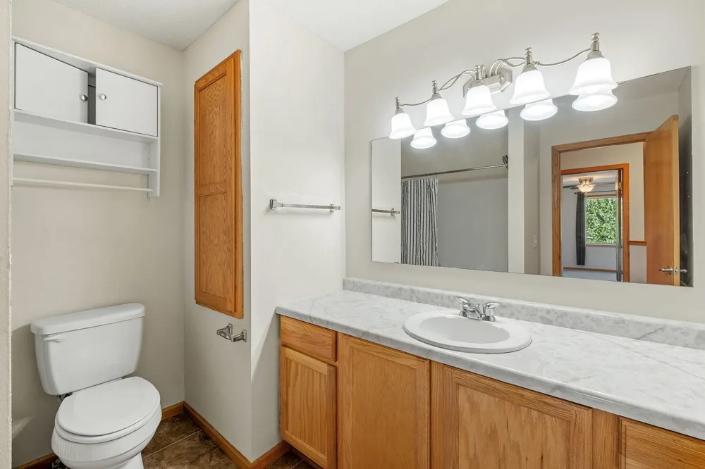 631 Roundhouse Street #2404 Shakopee, MN 55379