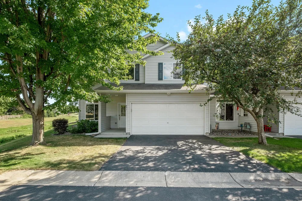 631 Roundhouse Street #2404 Shakopee, MN 55379