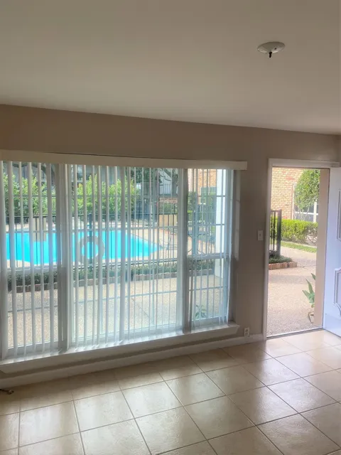 5353 Richmond Avenue #5