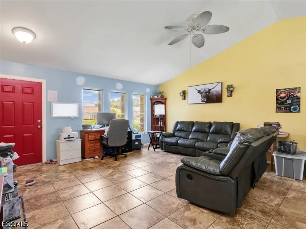 NE 9th Court Cape Coral, FL 33909