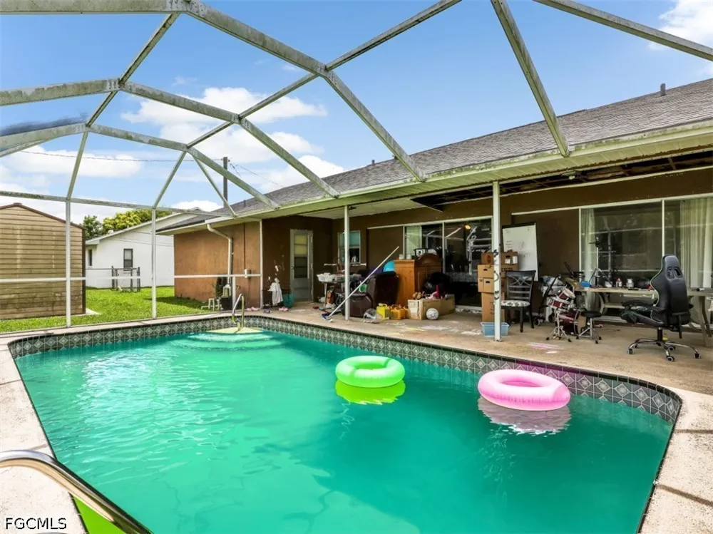 NE 9th Court Cape Coral, FL 33909