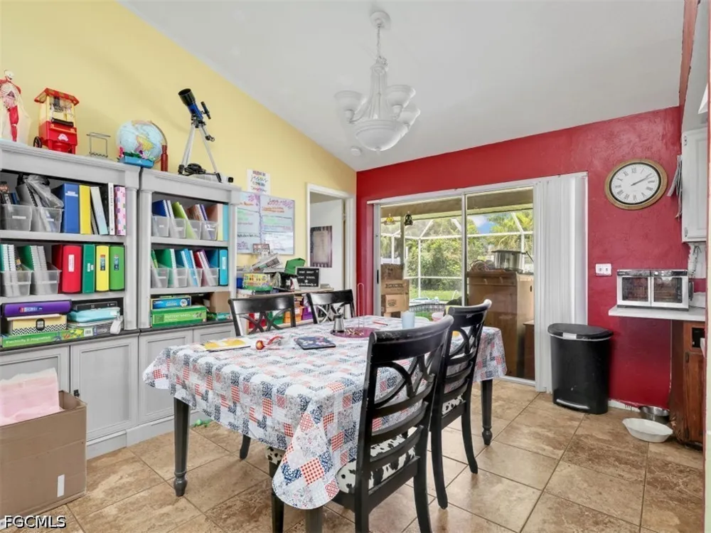 NE 9th Court Cape Coral, FL 33909