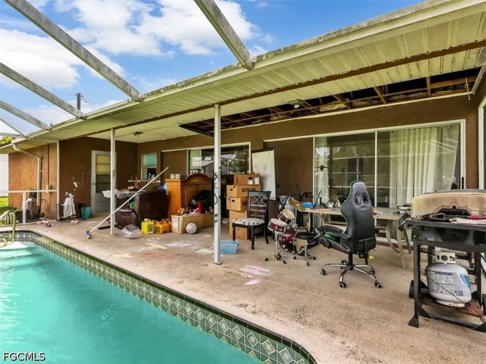 NE 9th Court Cape Coral, FL 33909