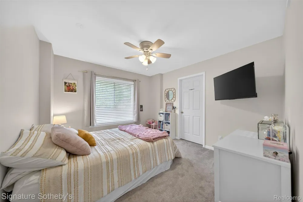 3332 Woodruff Meadows Court Highland Charter Township, MI 48357