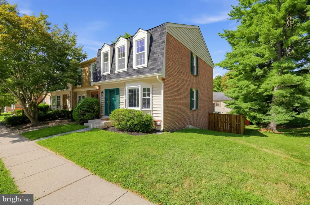 9901 MAPLE LEAF DRIVE Gaithersburg, MD 20886