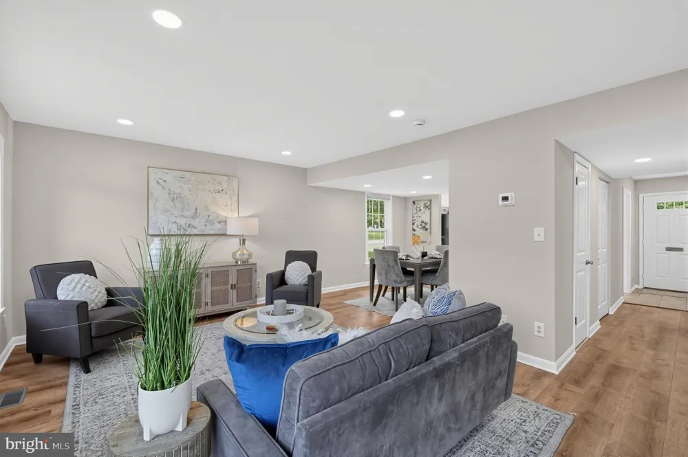 9901 MAPLE LEAF DRIVE Gaithersburg, MD 20886