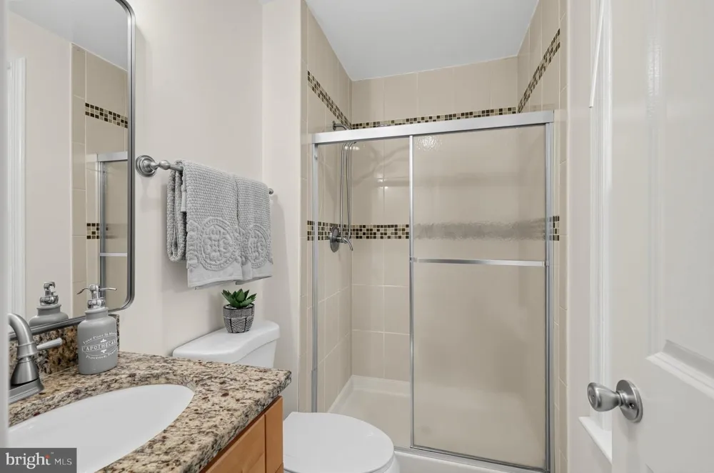9901 MAPLE LEAF DRIVE Gaithersburg, MD 20886