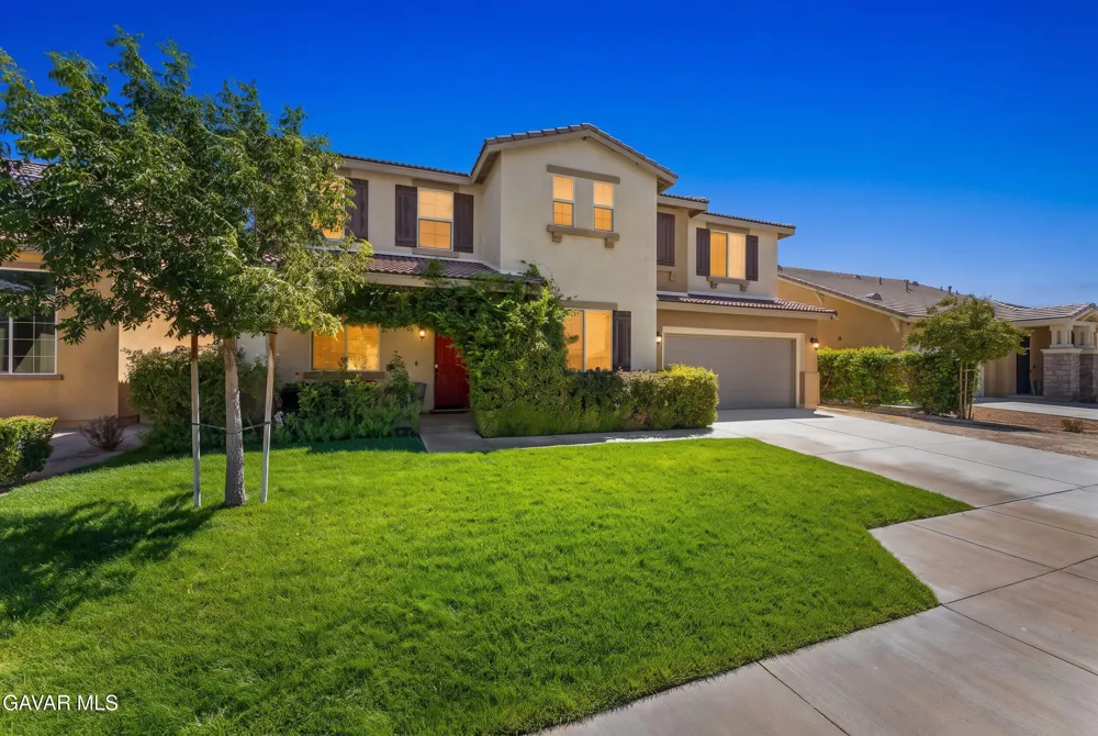 43904 Windrose Place Lancaster, CA 93536