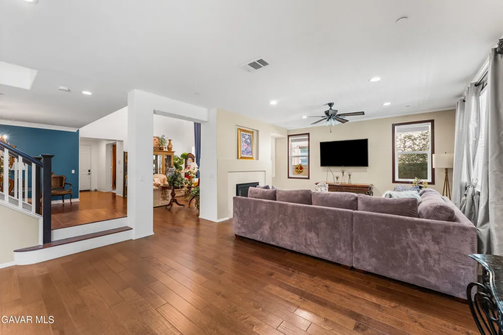 43904 Windrose Place Lancaster, CA 93536