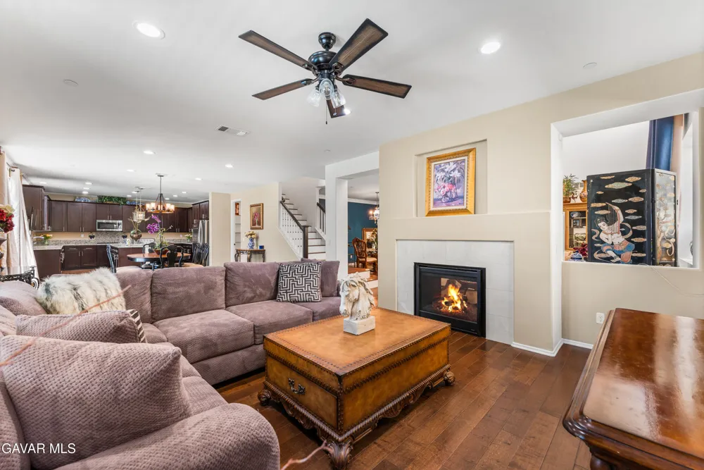43904 Windrose Place Lancaster, CA 93536