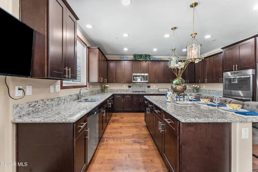 43904 Windrose Place Lancaster, CA 93536