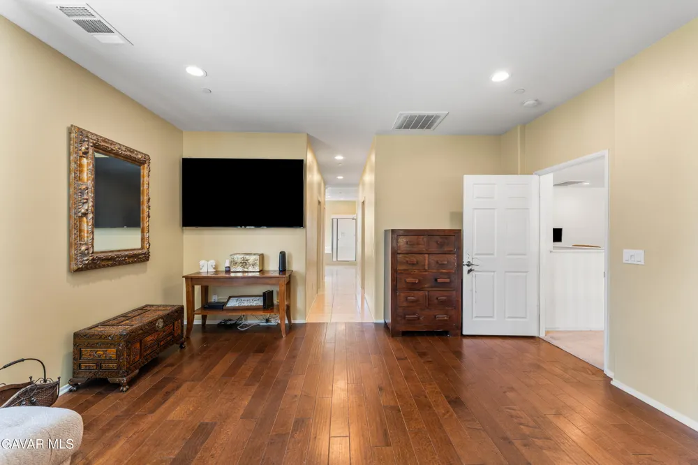 43904 Windrose Place Lancaster, CA 93536