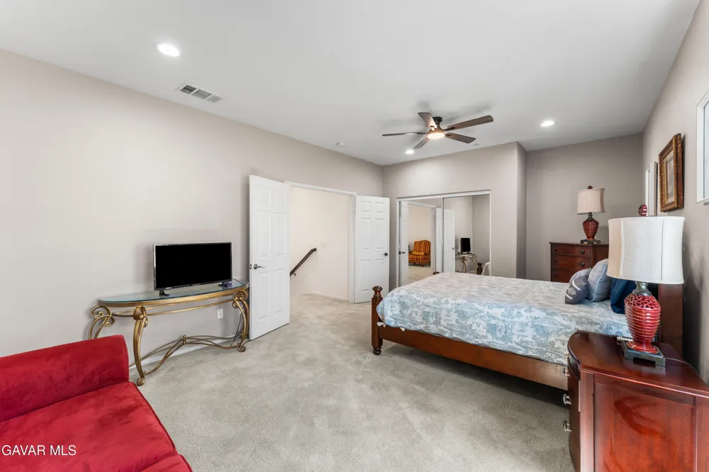 43904 Windrose Place Lancaster, CA 93536