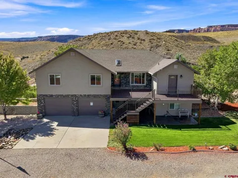 2209 Avon Drive