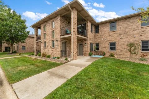 946 Elm Drive