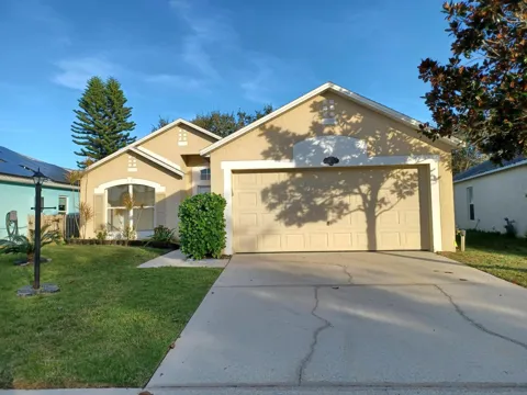 1125 White Oak Circle